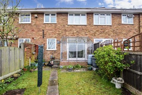 25 Apple Close, Snodland, ME6 5JP