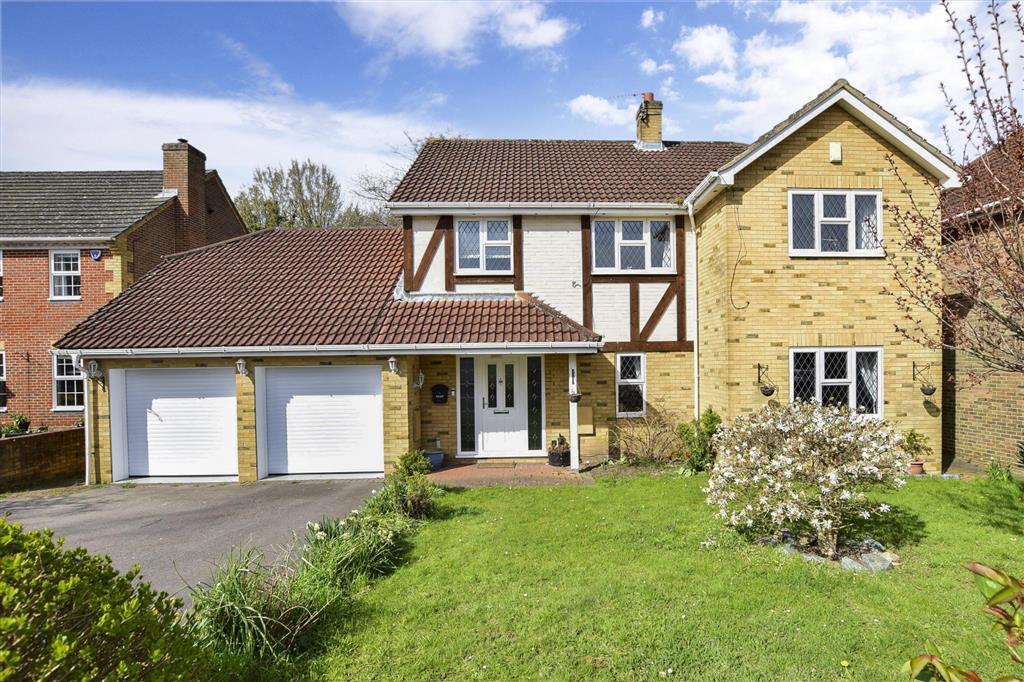 Lamplighters Close, Hempstead, Gillingham, Kent 4 bed detached house
