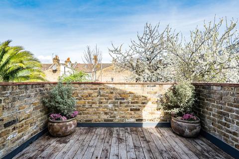25 Swaffield Road, London, SW18 3AH