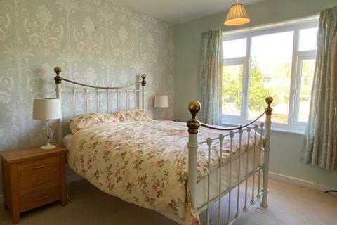 10 Link Road, Hereford, HR1 1BG