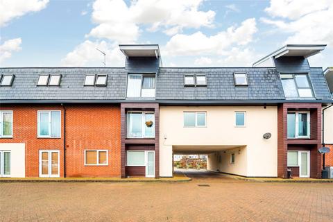 2 bedroom apartment for sale - Addenbrookes Road, Newport Pagnell, Buckinghamshire, MK16