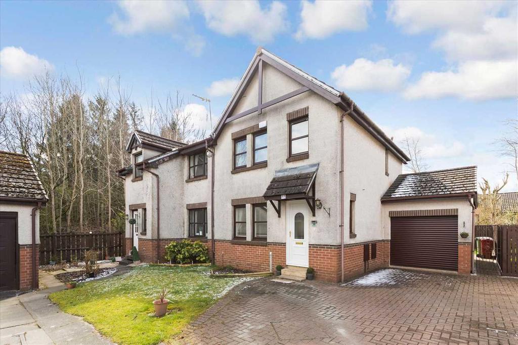 Alwyn Drive, Stewartfield, EAST KILBRIDE 3 bed semidetached house £