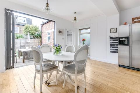 4 Aldren Road, London, SW17 0JT