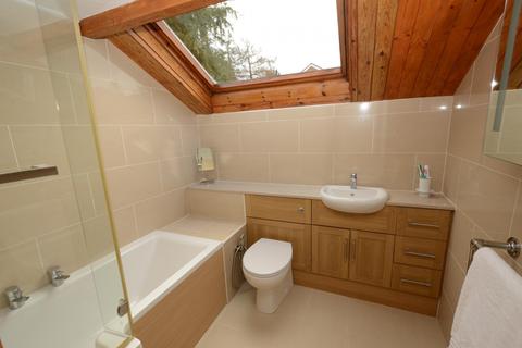 Woodford Cottage Dibden Hill, Chalfont St Giles, HP8 4RD