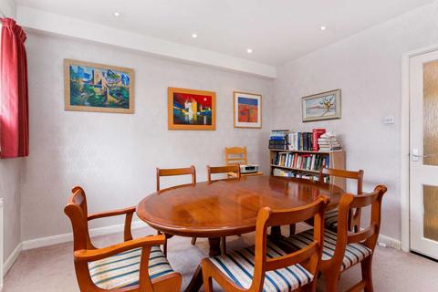 51 Cunliffe Close, Oxford, OX2 7BJ