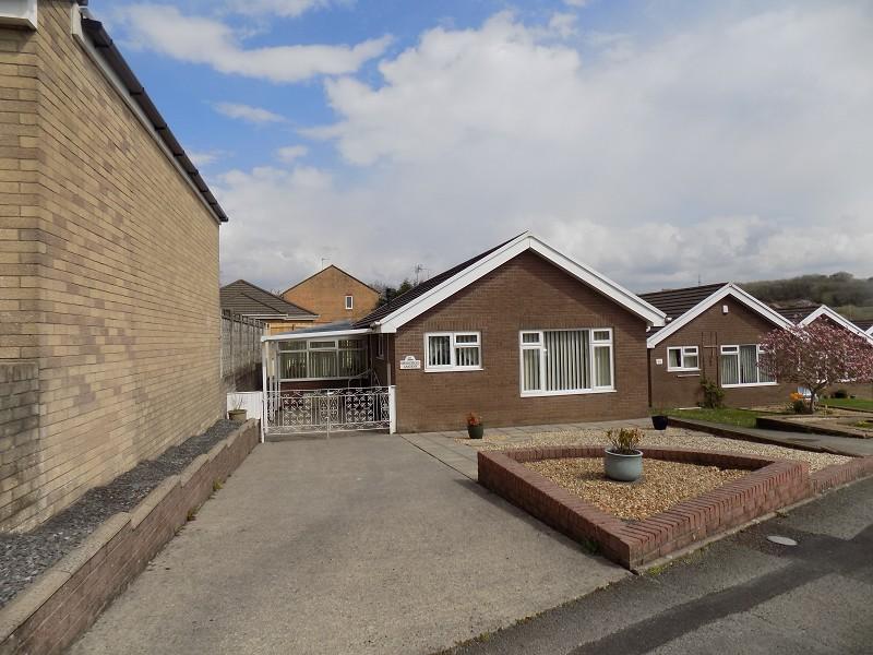 Springfield Gardens, Bridgend... 2 bed detached bungalow £229,950