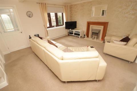 33 Hampden Close, Yate, Bristol, BS37 5UW
