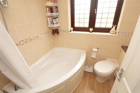 33 Hampden Close, Yate, Bristol, BS37 5UW