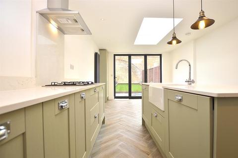 56 Pond Road, London, E15 3BE