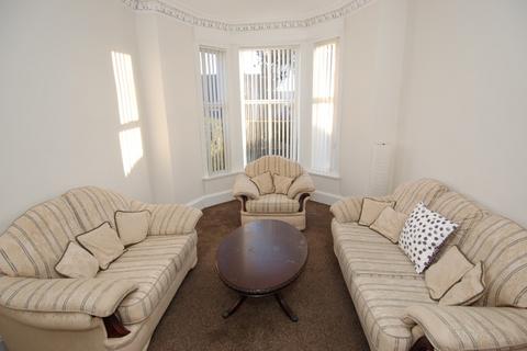 2 bedroom flat to rent, Keir Street, Bridge of Allan, Stirling, FK9