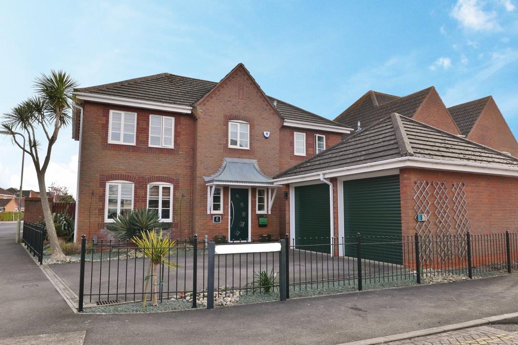 WATERSMEET, FAREHAM 4 bed detached house £550,000