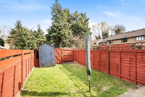 11 Barfreston Way, London, SE20 8LT
