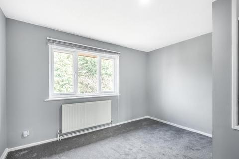 11 Barfreston Way, London, SE20 8LT