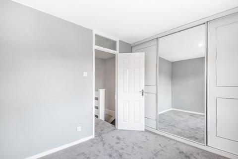 11 Barfreston Way, London, SE20 8LT