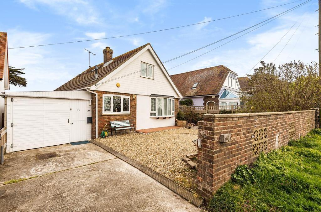 East Beach Road, Selsey, PO20 3 bed detached bungalow for sale £429,950