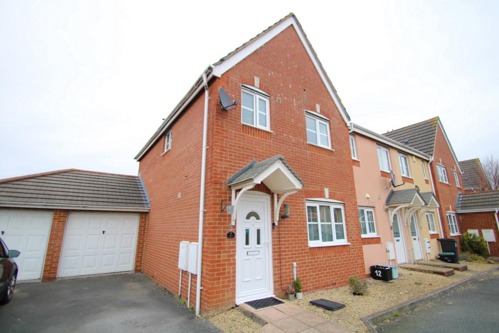 Ellis Park 3 bed end of terrace house £260,000