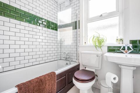 Flat 1, 3 Clitheroe Road, London, SW9 9DY