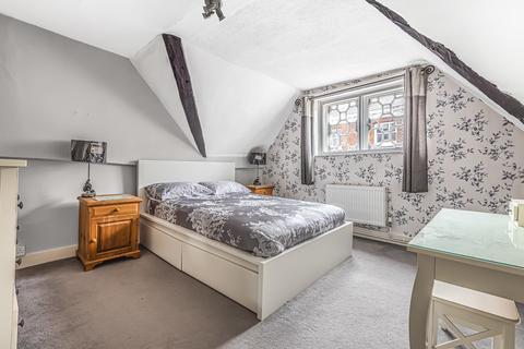 76a High Street, Godalming, GU7 1DU