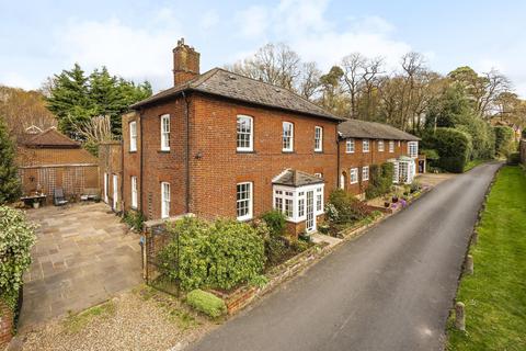 Otterbourne Lodge Chobham Road, Ottershaw, Chertsey, KT16 0QF