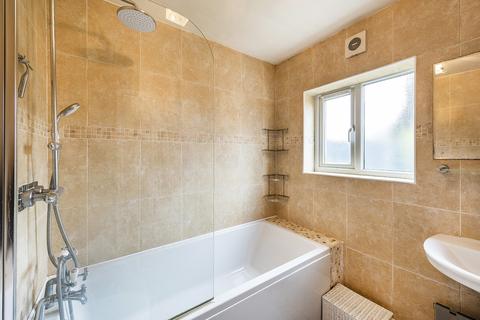 85 Invicta Road, Dartford, DA2 6AY