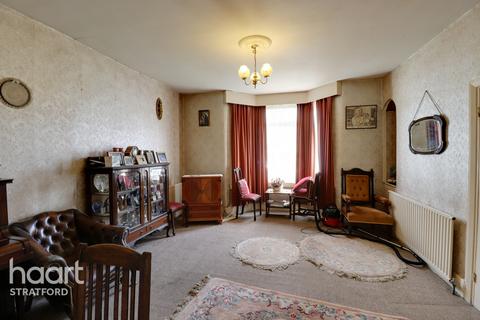 17 Carnarvon Road, Stratford, London, E15 4JW