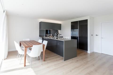 undefined, Kew Bridge West, Brentford TW8