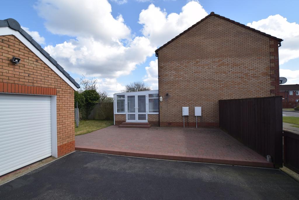 1 Wellington Avenue, Heathhall, Dumfries, DG1 3 SD