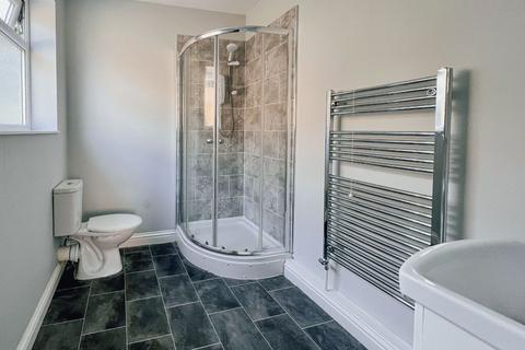 undefined, Room 5, 137 Brereton Avenue