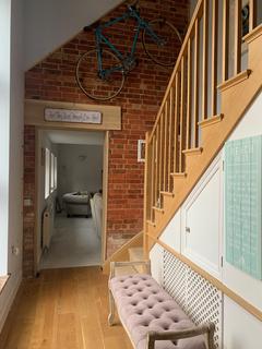 Banisters Bay Lane, Gillingham, SP8 4ER