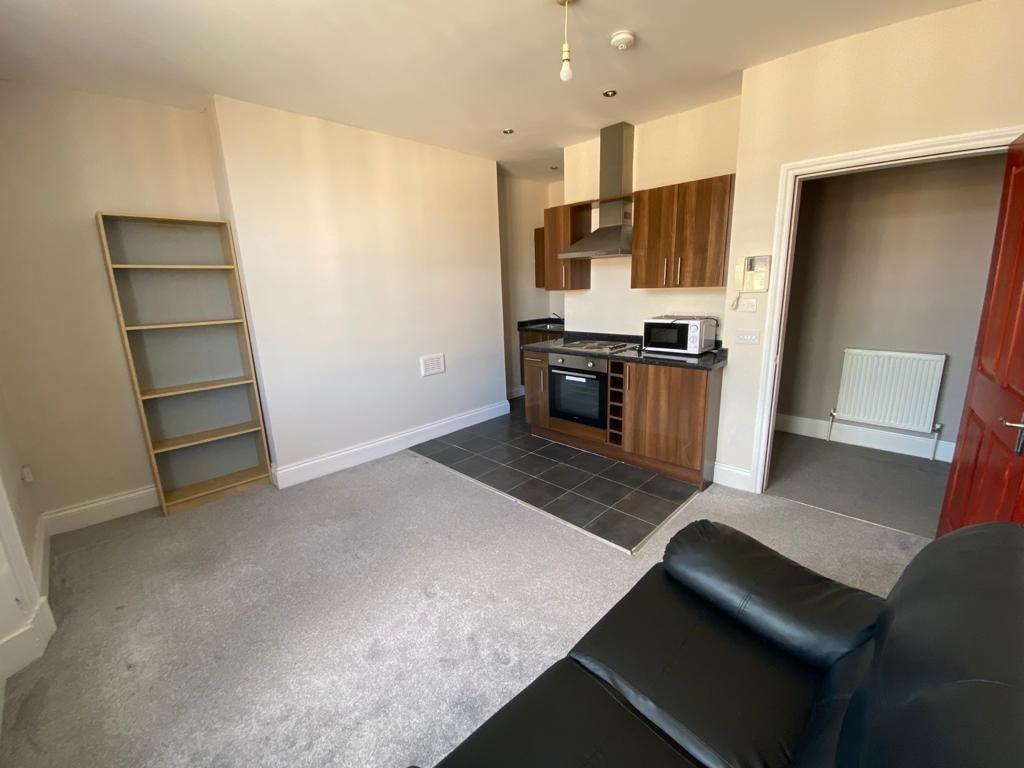 Huskisson Street, Liverpool, L8 7LS 1 bed flat £650 pcm (£150 pw)