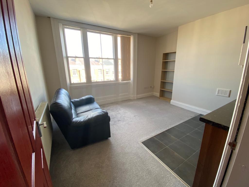 Huskisson Street, Liverpool, L8 7LS 1 bed flat £650 pcm (£150 pw)