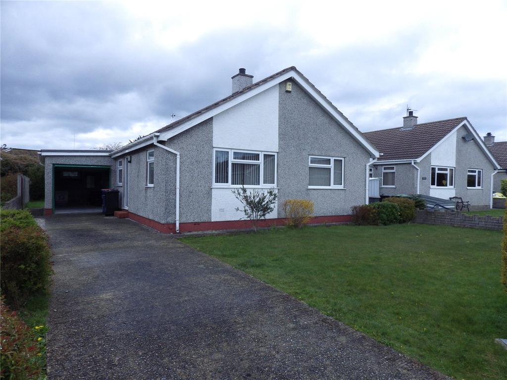 Bronllys, Gaerwen, Isle Of Anglesey... 3 bed bungalow £695 pcm (£160 pw)