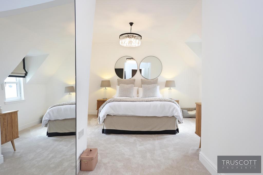 Double Bedroom 2
