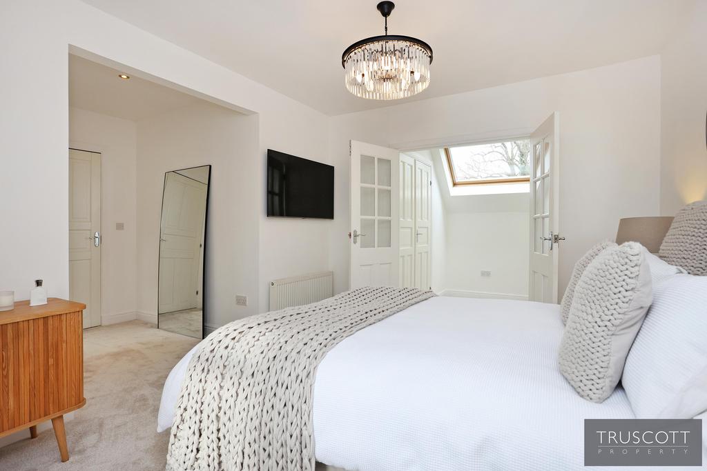 Double Bedroom 2