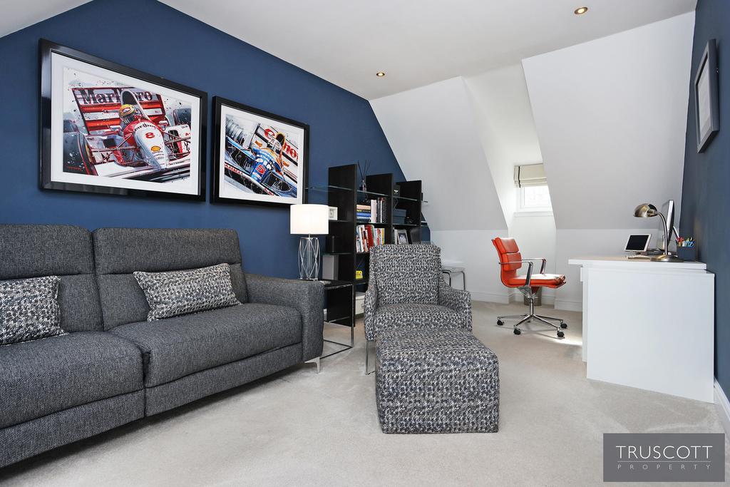 Double Bedroom 4