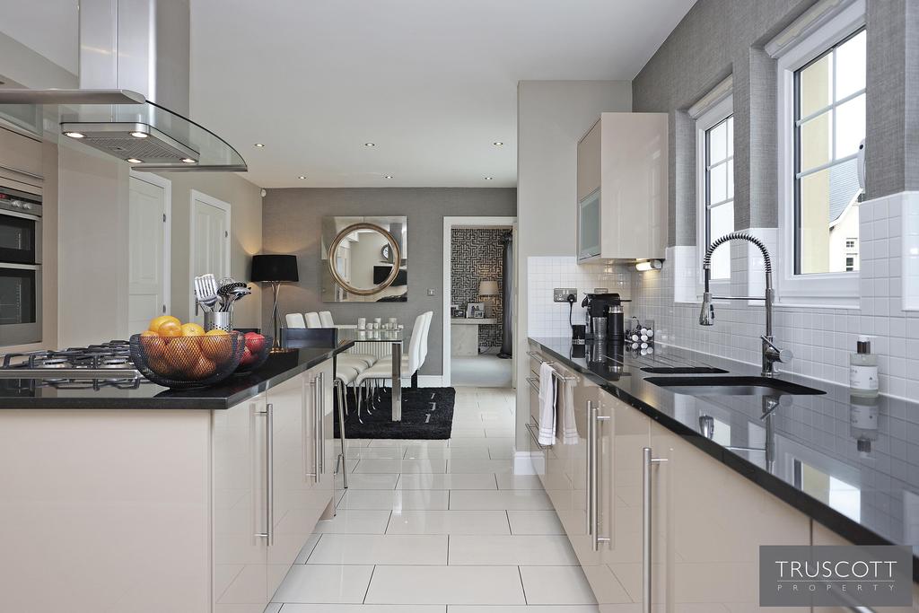 Breakfast Room/Kitchen
