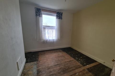 42 Ashvale Road, London, SW17 8PW
