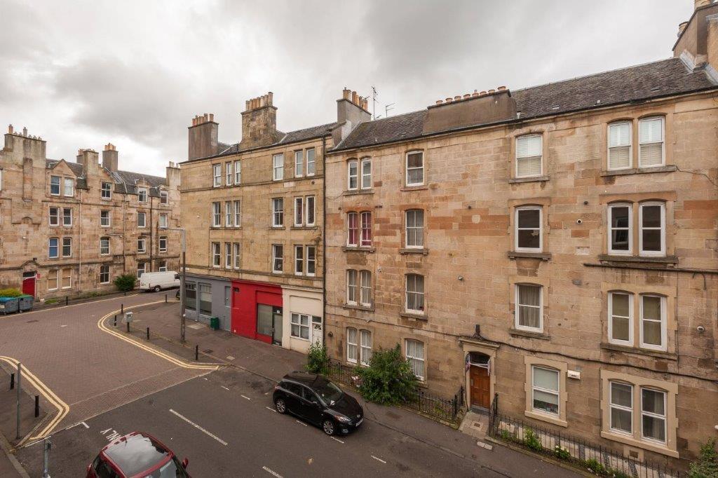 Fowler Terrace, Polwarth, Edinburgh, EH11 1 bed flat £850 pcm (£196 pw)