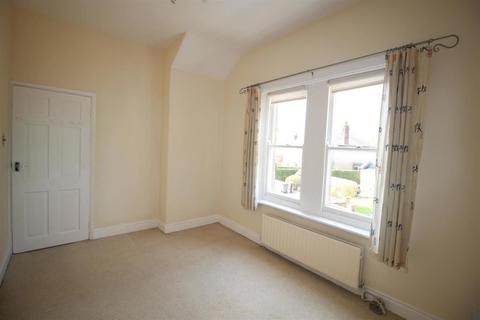 18 Elms Road, Darlington, DL3 7PY