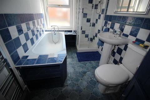 18 Elms Road, Darlington, DL3 7PY