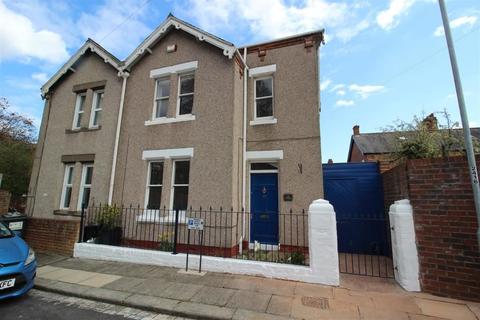 18 Elms Road, Darlington, DL3 7PY