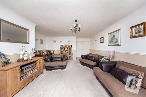 16 Pretoria Road, Romford, RM7 7AS