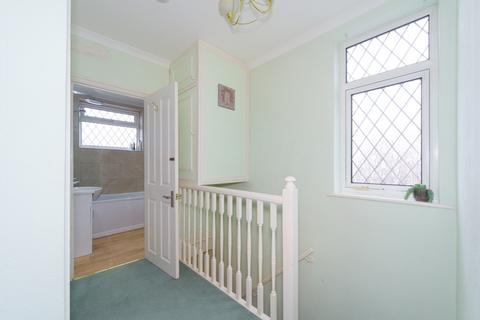 7 Oakhill Road, Ashtead, KT21 2JG