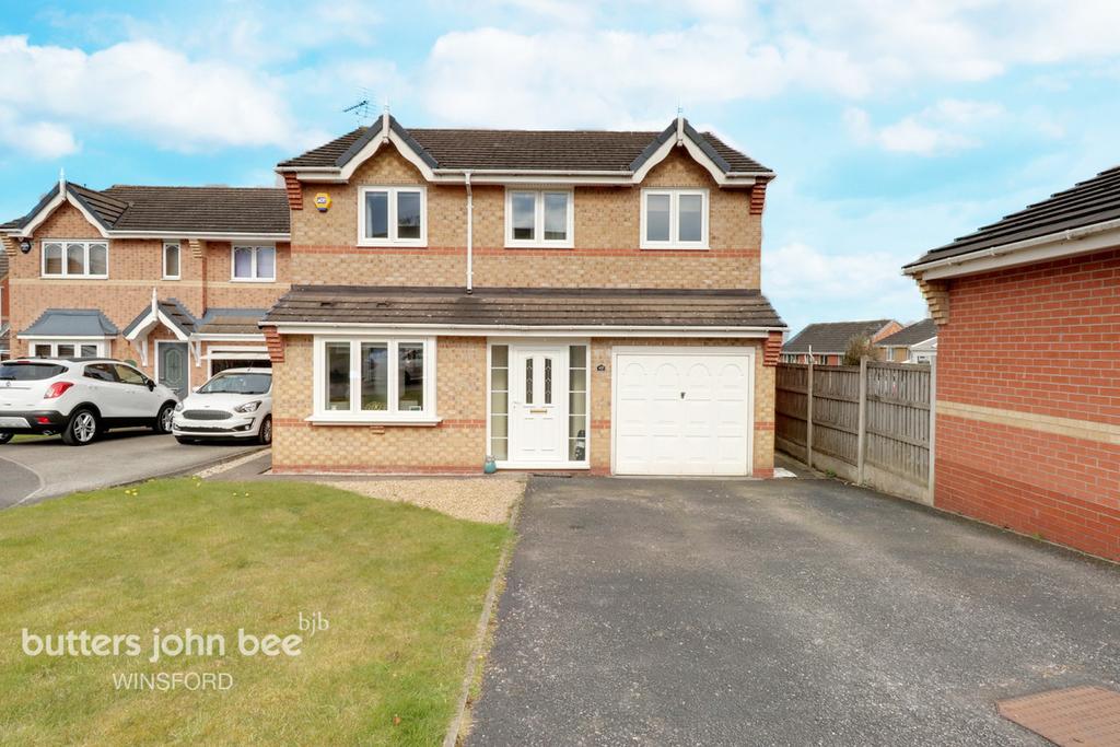 The Fairways, Winsford 4 bed detached house £250,000