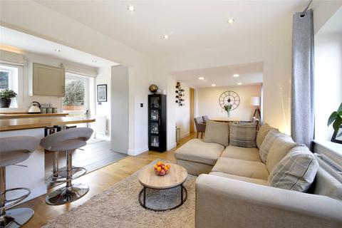 22 Candlemas Mead, Beaconsfield, HP9 1AP
