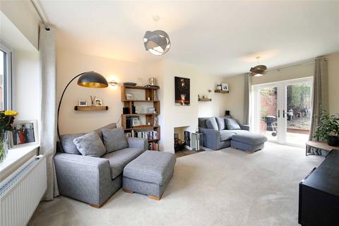 22 Candlemas Mead, Beaconsfield, HP9 1AP