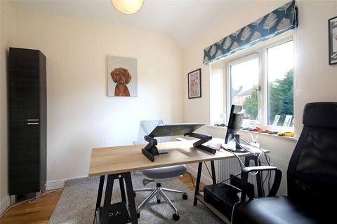 22 Candlemas Mead, Beaconsfield, HP9 1AP