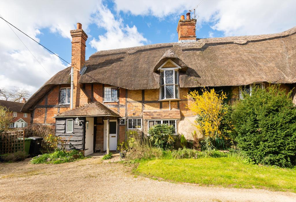 High Street, Long Wittenham, Abingdon, OX14 4 bed semidetached house