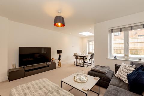 47 Johnstone Close, Bracknell, RG12 2GU