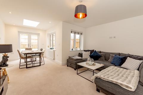 47 Johnstone Close, Bracknell, RG12 2GU